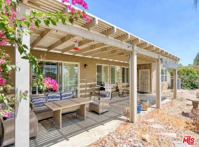 Building Photo - 82599 Grant Dr