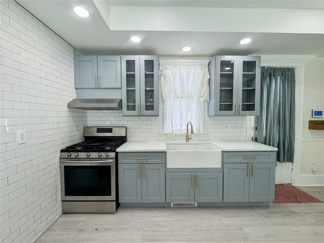 Building Photo - 41 W Buffalo St