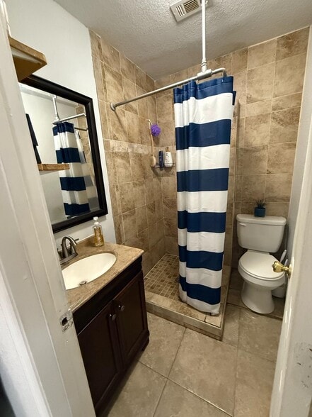 bathroom - 670 NW Treemont Ave