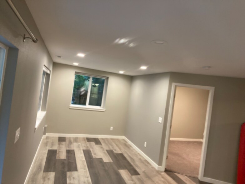 Building Photo - 26130 121st St Ct E