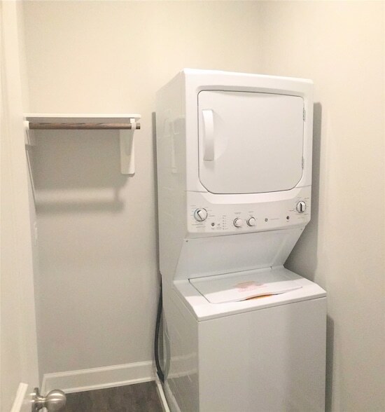 Building Photo - 285 Woodland Hills Dr