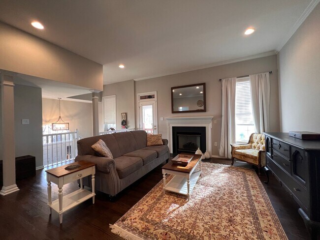 Building Photo - Heart's Desire End Unit Townhome 2700+ SqFt - Lowes Island