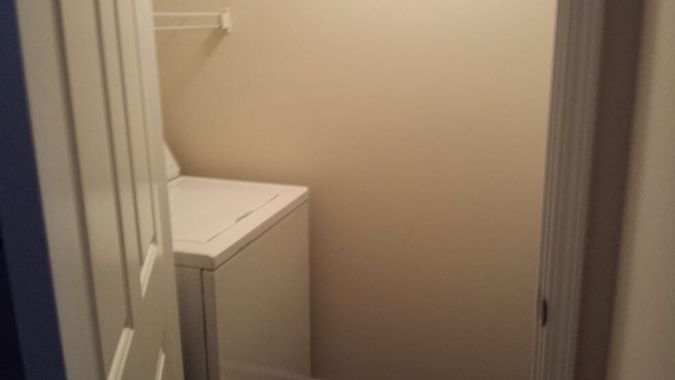 Building Photo - 100 Kensington Blvd