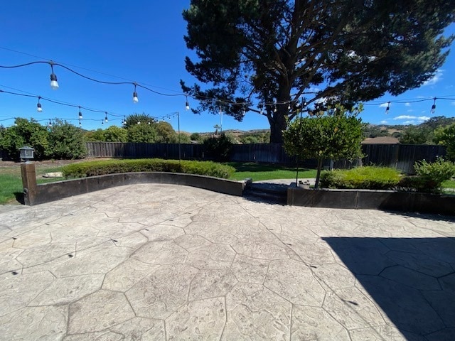 Building Photo - Beautiful Toro Park Home!