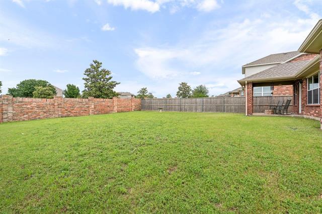 Building Photo - 404 Dartmoor Dr