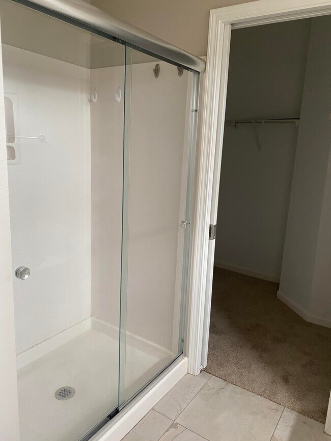 Building Photo - 99 Trista Terrace Ct