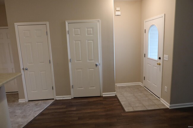Building Photo - 415 Union Station Dr