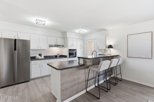 Building Photo - 2644 S Butte Ave