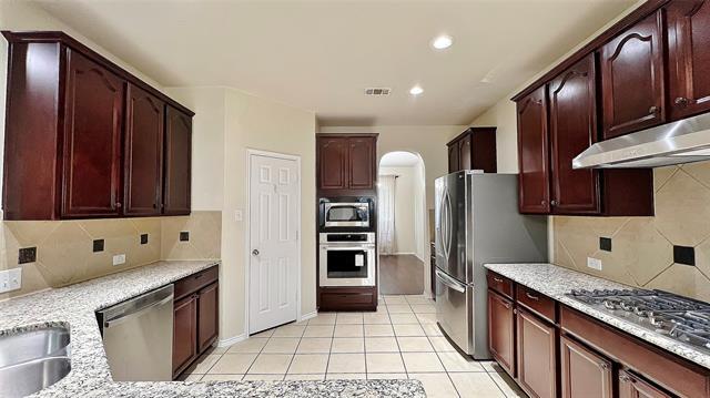 Building Photo - 10213 Crawford Farms Dr