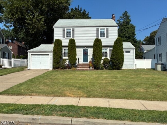 Primary Photo - 32 Burlington Rd