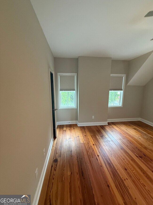Building Photo - 101 Scaup Dr
