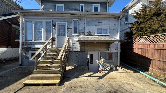 Building Photo - 4725 Southern Pkwy