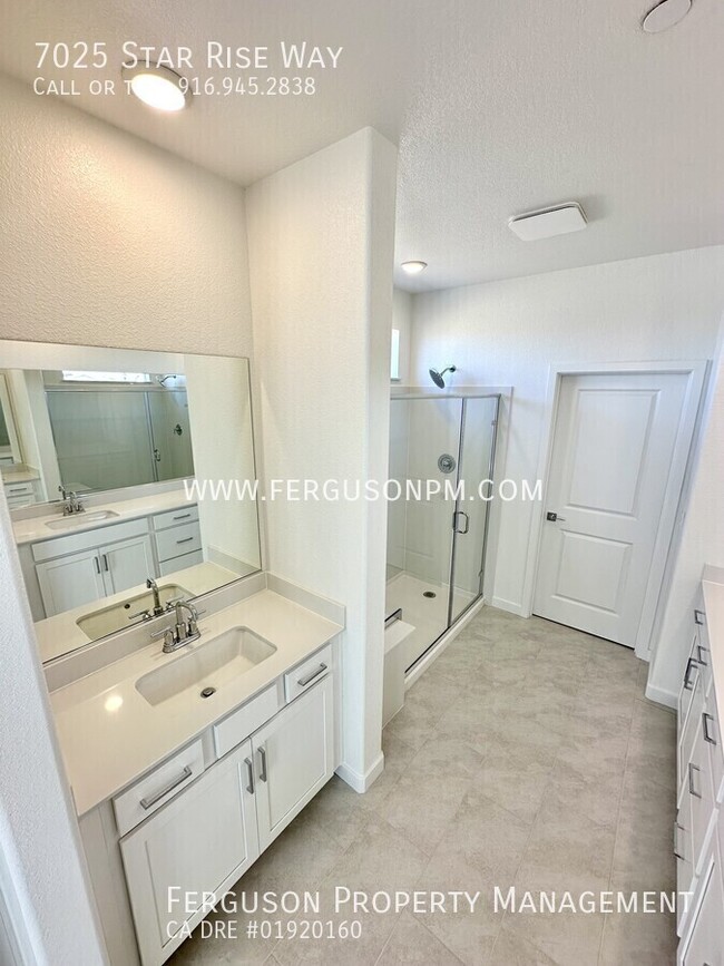 Building Photo - 7025 Star Rise Wy