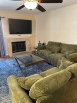 Building Photo - 1120 Grape St