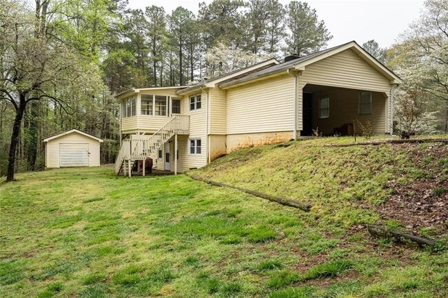 Building Photo - 465 Dobbs Rd