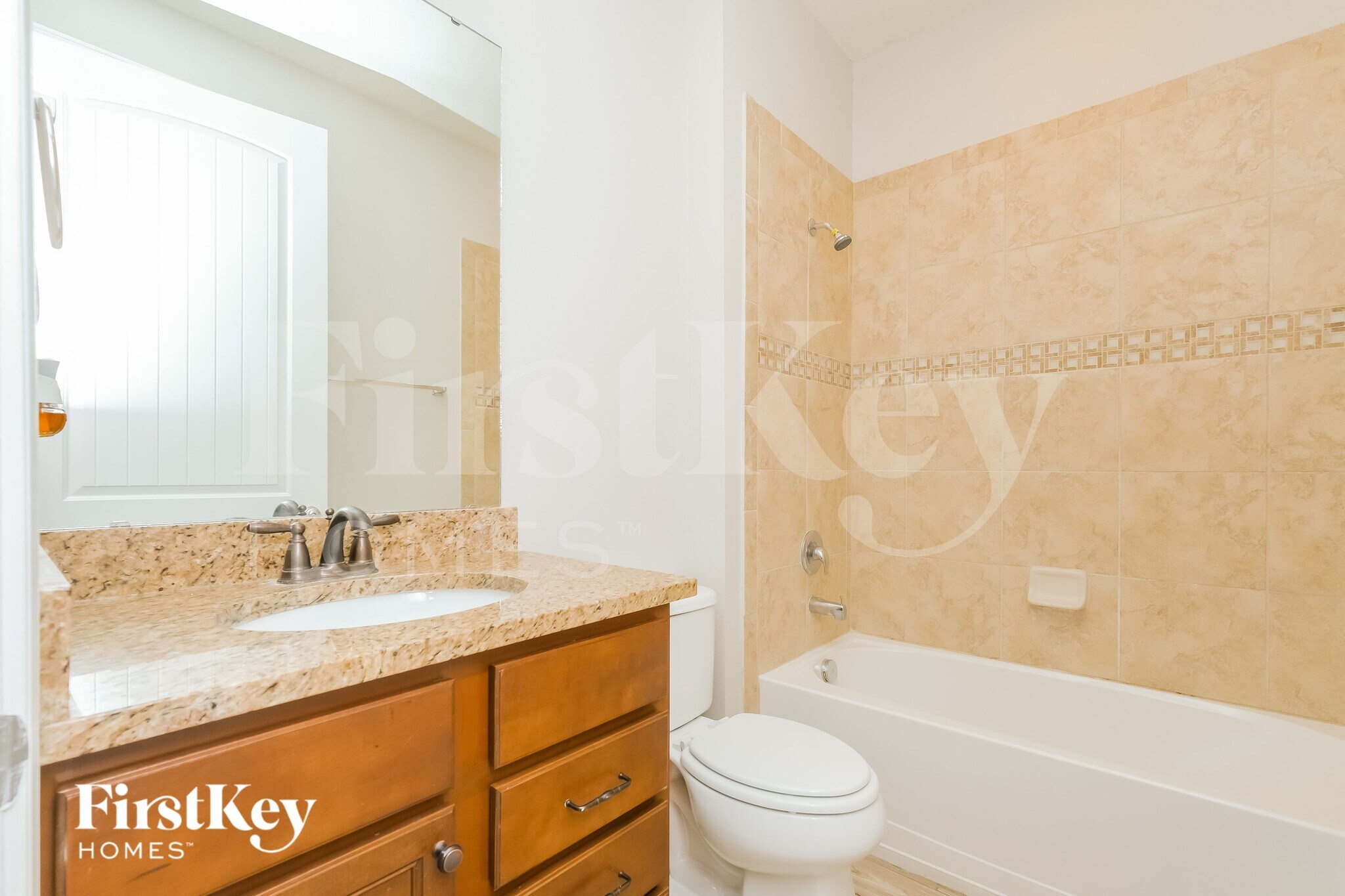 Building Photo - 16303 Treasure Point Dr
