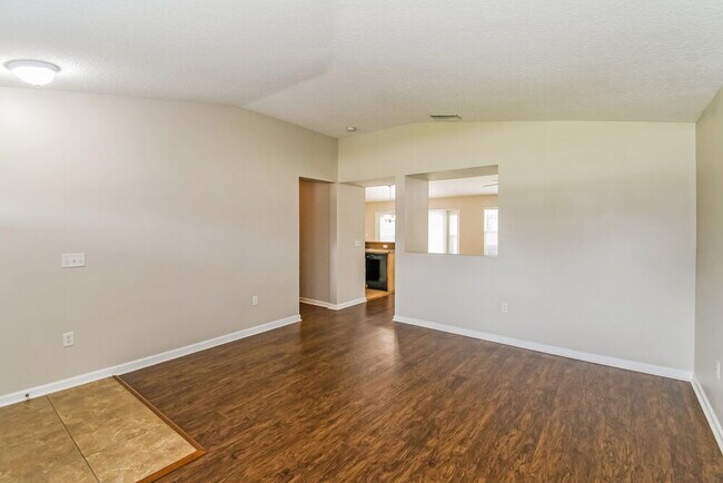Building Photo - 11543 Bonnie Lakes Ct