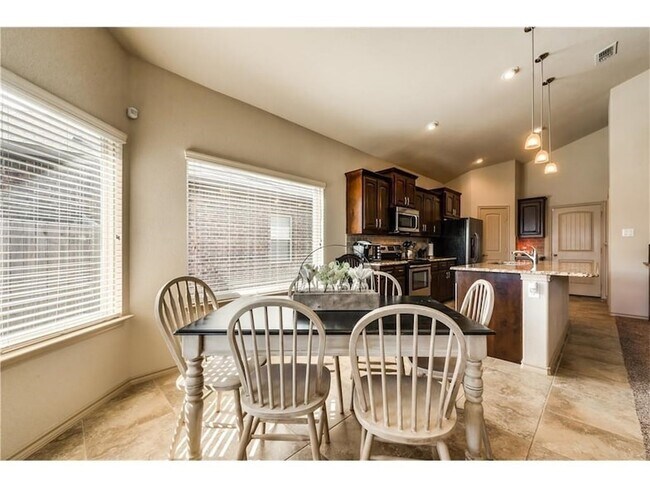Building Photo - 313 Delgany Trail