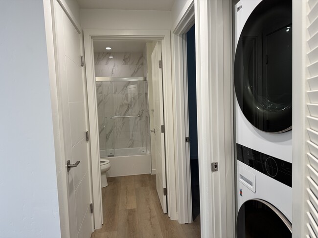 Laundry closet/hall bath - 4688 Craigie St