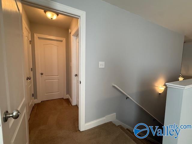 Building Photo - 5033 SE Valley Cove Dr