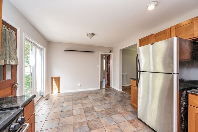 Building Photo - In The Heart Of RVA, close to VCU, Fan, Carytown & More