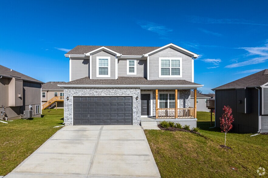 Eagle Ridge Luxury Rental Homes 1803 NW Hilltop Ct Grain Valley MO