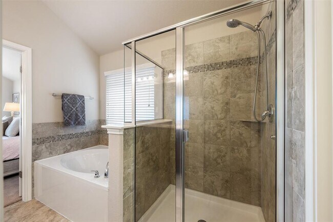 Building Photo - 8113 Cannon Ct