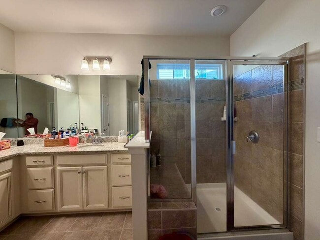 Building Photo - 2334 Abundance Ln