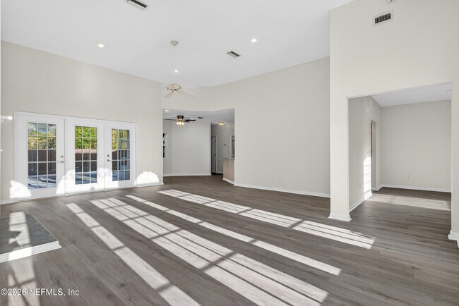 Building Photo - 430 Marsh Point Cir