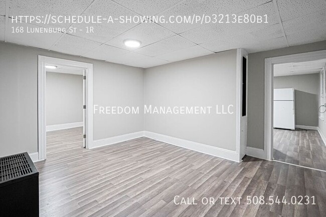 Building Photo - 168 Lunenburg St