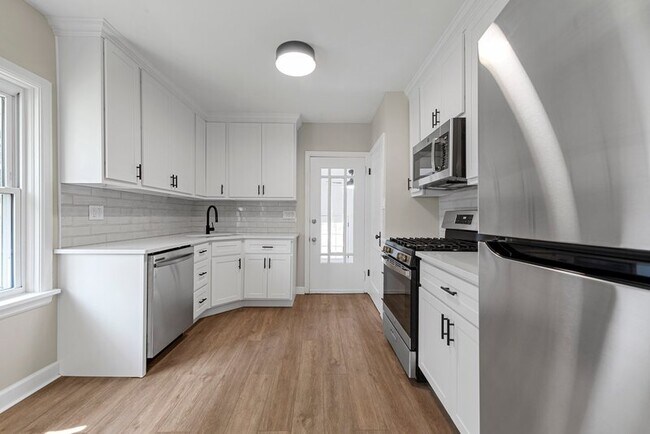 Building Photo - 5335 Pattison Ave