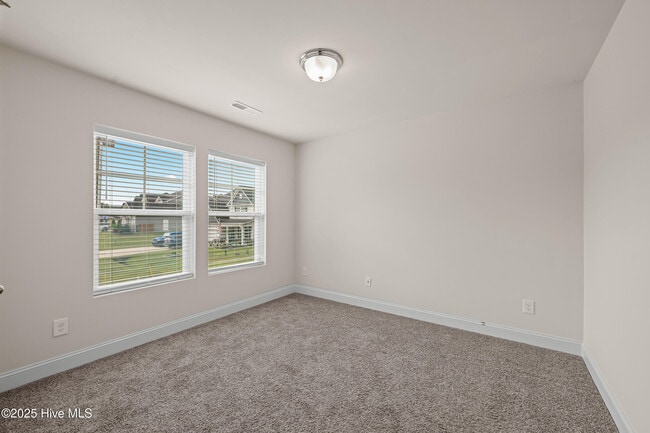 Building Photo - 135 Permeta Dr