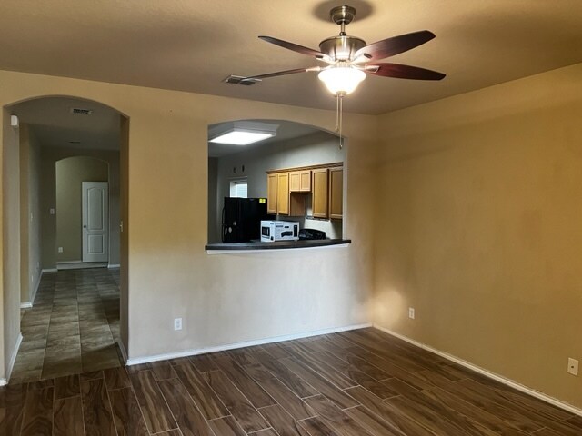 Building Photo - 5702 Sendero Spgs