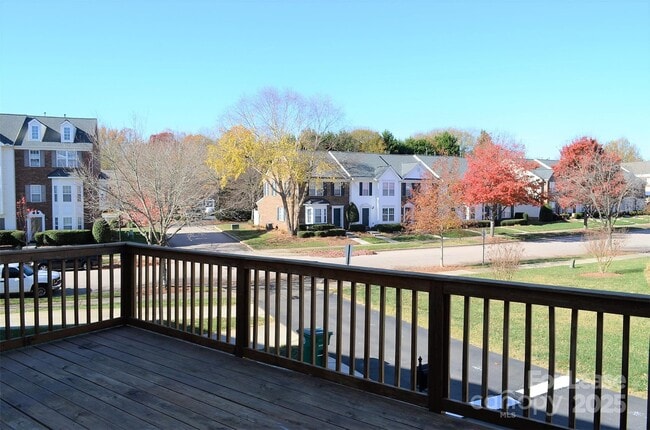 Building Photo - 16217 Peachmont Dr