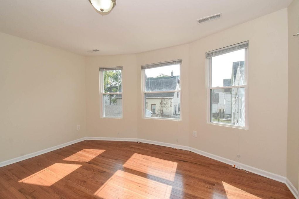 Building Photo - 1744 Arlington N Pl