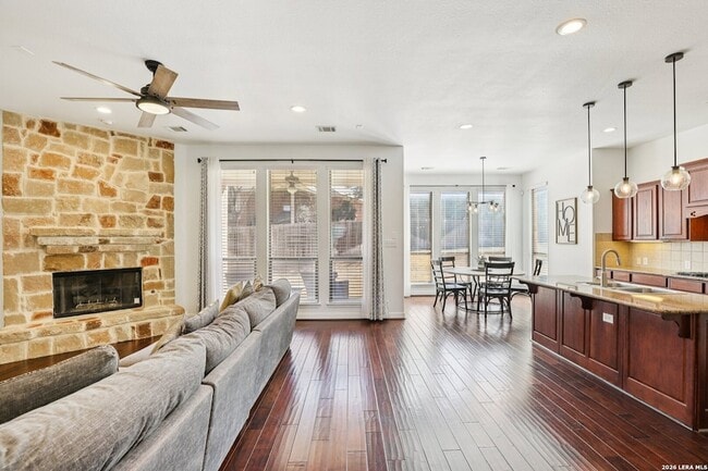 Building Photo - 21706 Miranda Hill