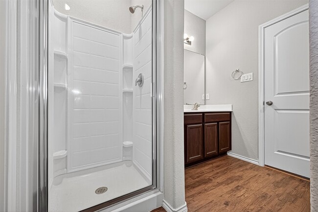 Building Photo - 5310 Songlark Bluff Cir