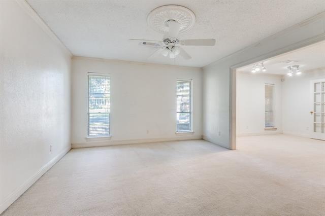 Building Photo - 1133 Day Dream Dr