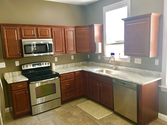 Building Photo - 3428 Walworth Ave