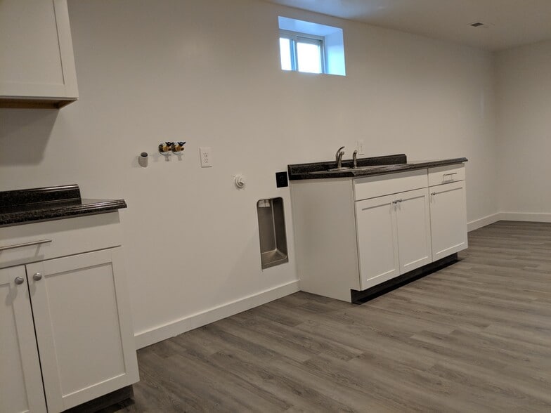 Building Photo - 1212 22nd St