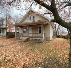 Building Photo - 1104 N Campbell Ave