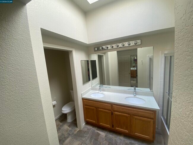 Building Photo - 293 Scotts Valley