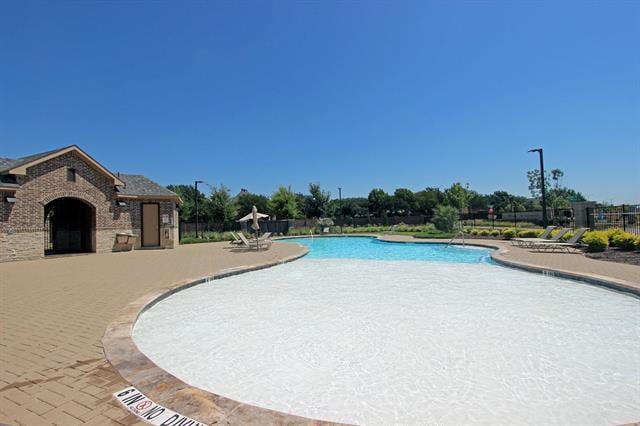 Building Photo - 4255 Shavano Dr