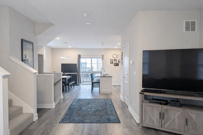 Building Photo - 10617 Alice Mae Ct