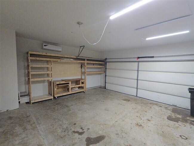 Building Photo - 11722 Wren Crossing Dr