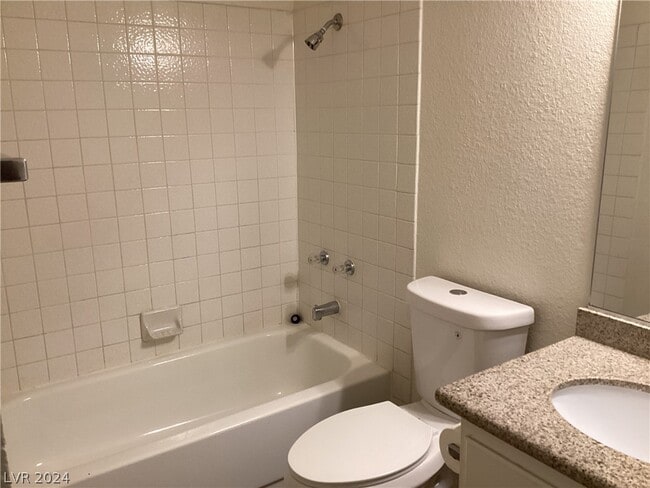 Building Photo - 2805 Albemarle Way