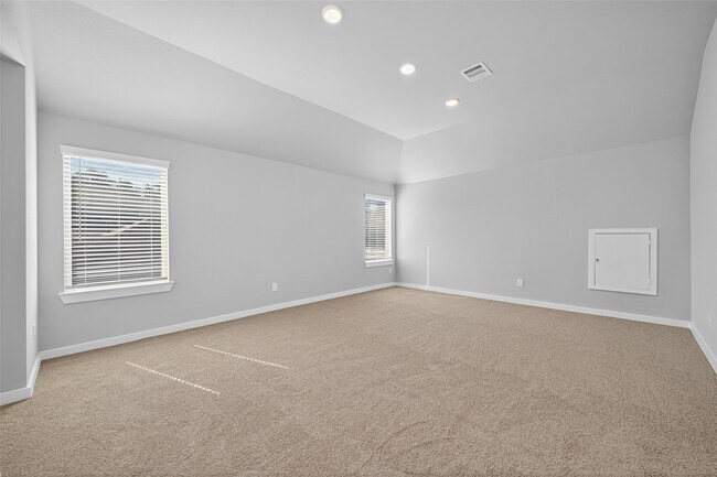 Building Photo - 21932 Juniper Crossing Dr