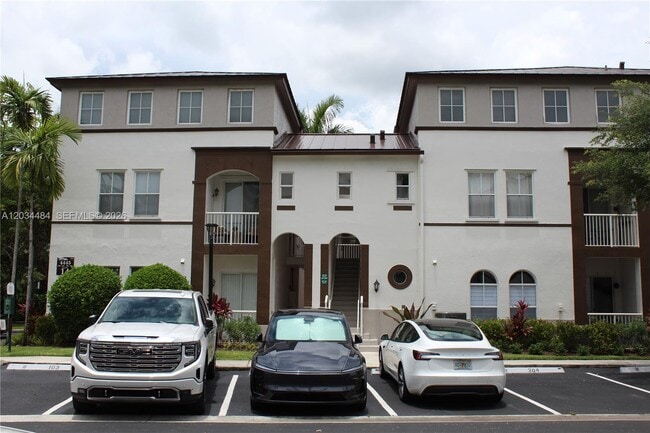 Building Photo - 4445 SW 160th Ave