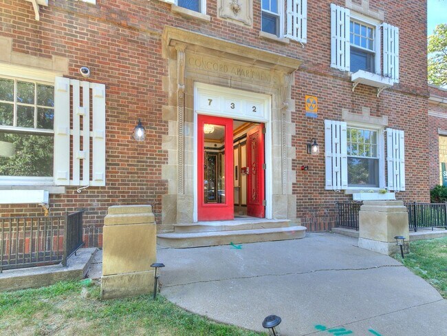 Interior Photo - The Concord Building