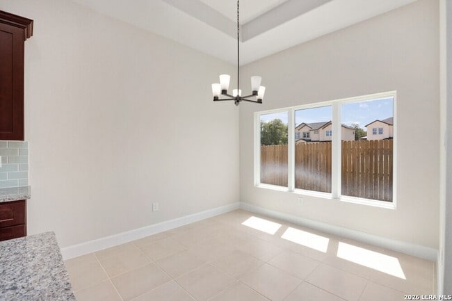 Building Photo - 405 Park Cir